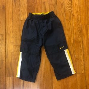Nike Boys 2T pants
